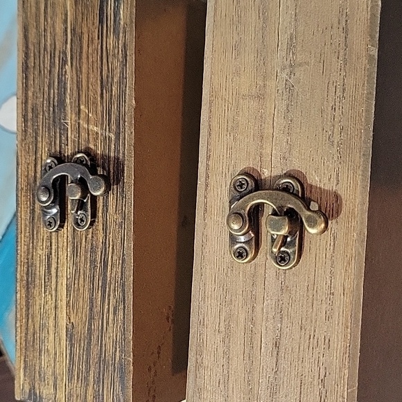 Rustic Wooden Wedding Ring Box- Keep Your Rings Safe - Picture 3 of 4